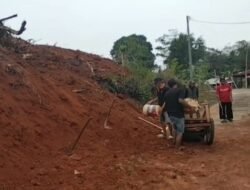 Proyek Desa Gandasari Dikeluhkan Warga, Kades Akui Saluran Air Sempat Tertutup