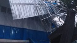 Angin Puting Beliung Terjang Empat Rumah dan Dapur MBG di Cibeber 