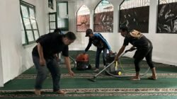 Dari Kepedulian Menjadi Ibadah, Ngerayap Community Kembali Gelar Aksi Bersih-Bersih Masjid